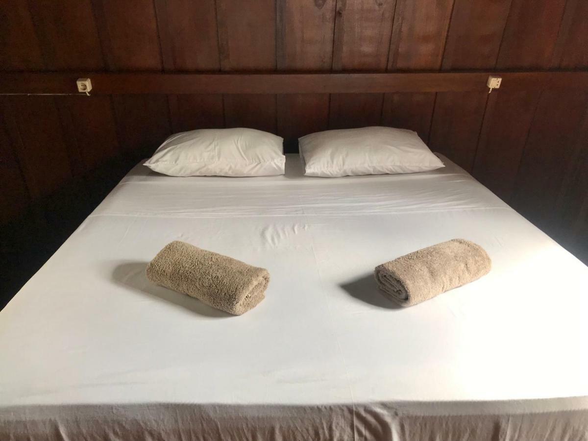 Jannah Homestay ギリ・アイル エクステリア 写真