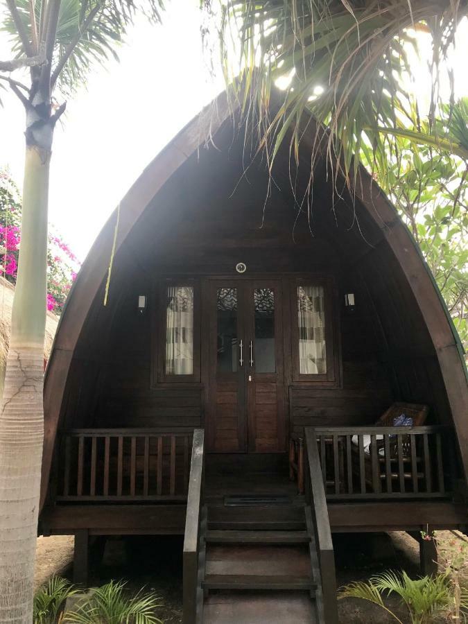Jannah Homestay ギリ・アイル エクステリア 写真