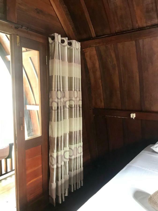 Jannah Homestay ギリ・アイル エクステリア 写真